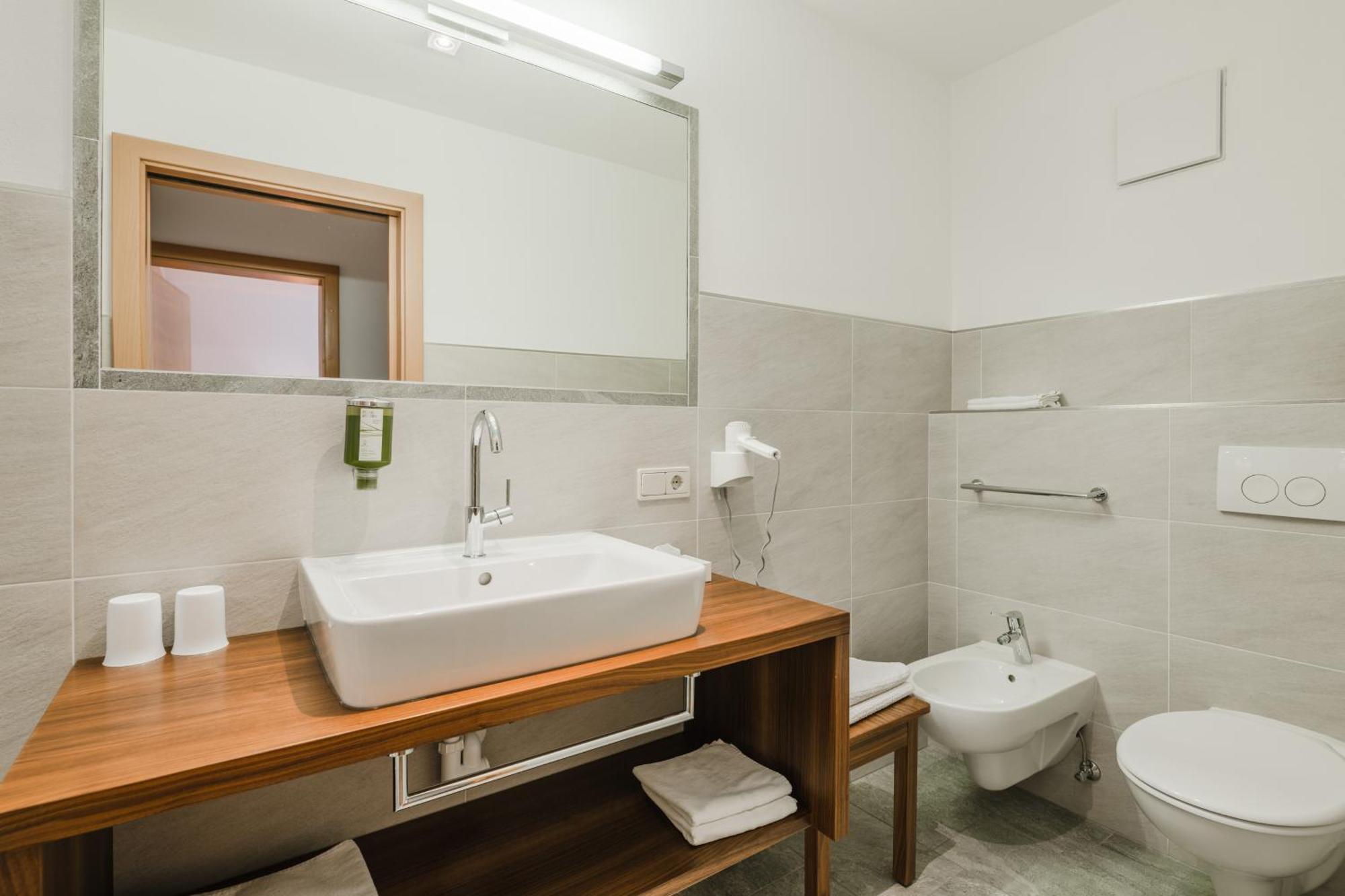 Residence Erika - Apartments, Breakfast & Sauna シウジ エクステリア 写真