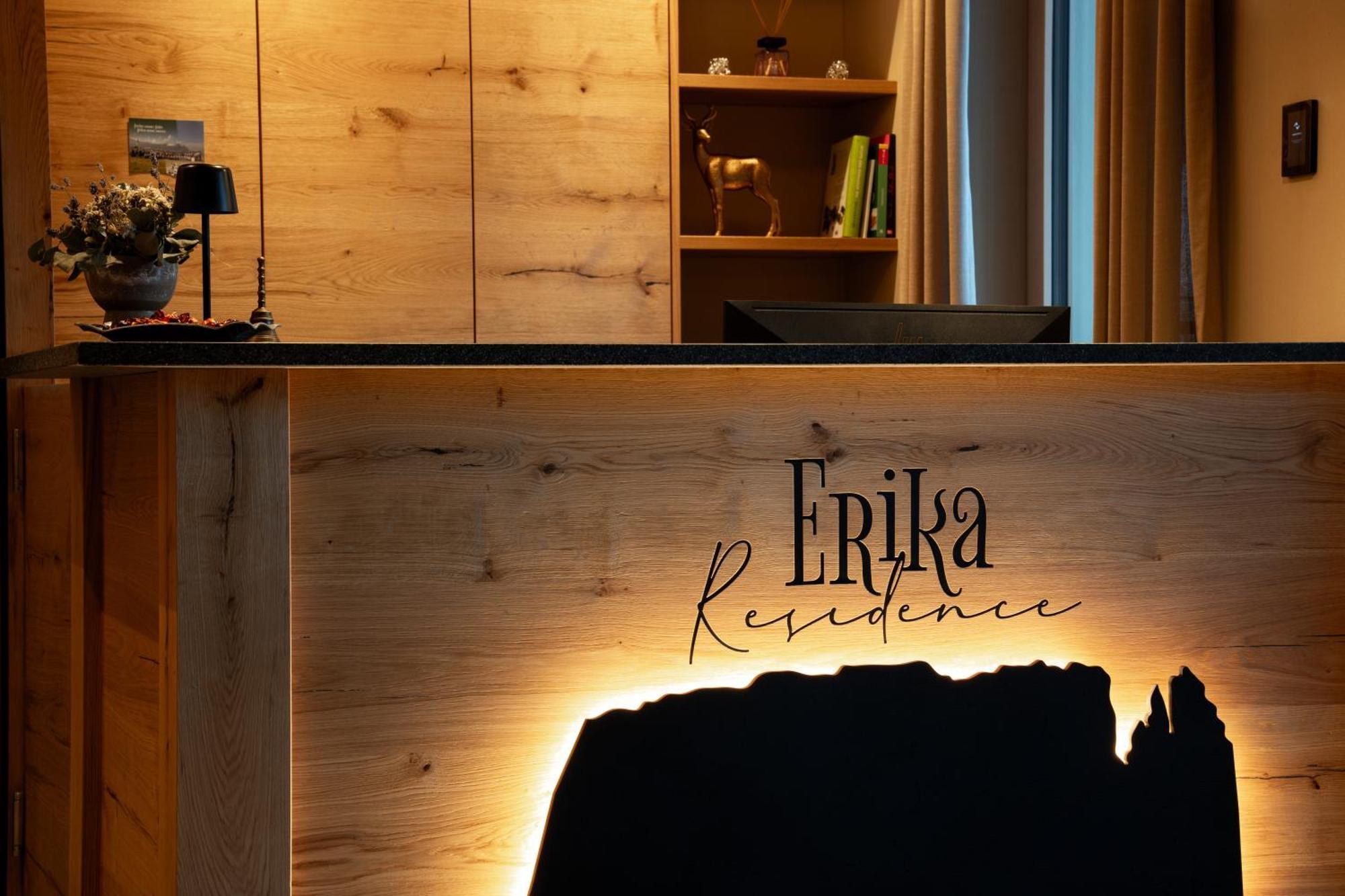 Residence Erika - Apartments, Breakfast & Sauna シウジ エクステリア 写真