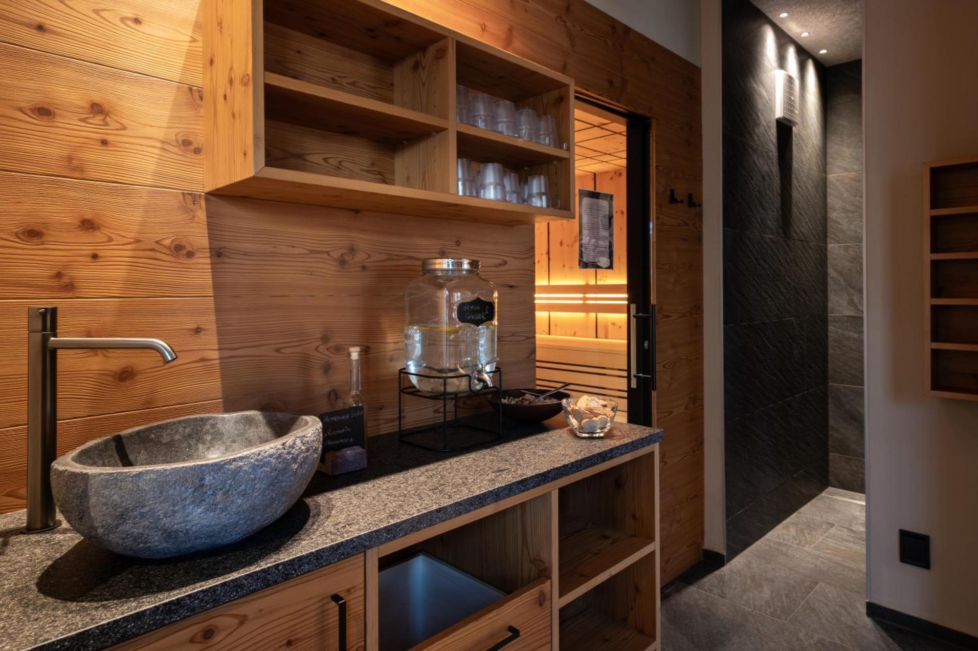Residence Erika - Apartments, Breakfast & Sauna シウジ エクステリア 写真